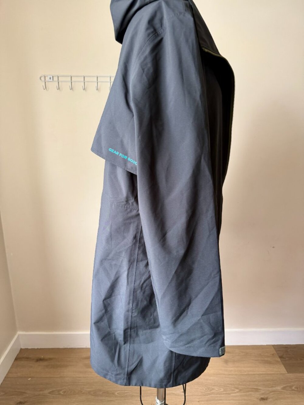 Cotopaxi Cielo Rain Trench XXL | Waterproof Recycled Jacket | Long Rain Coat - Picture 3 of 9